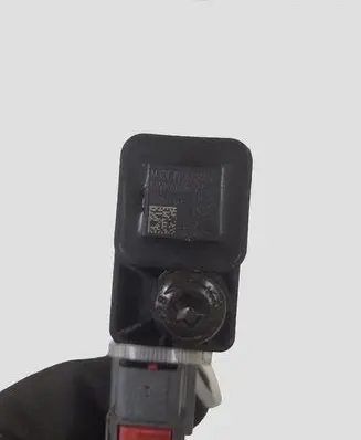 Opel Insignia A Airbag deployment crash/impact sensor 5WK66080 128501 13593676
