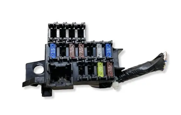 Mazda CX-3 Fuse module 