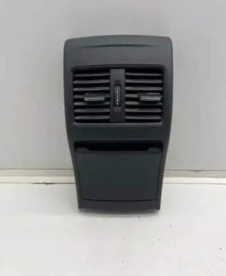 Mercedes-Benz A W176 Rear air vent grill A1766801050 A2468300003