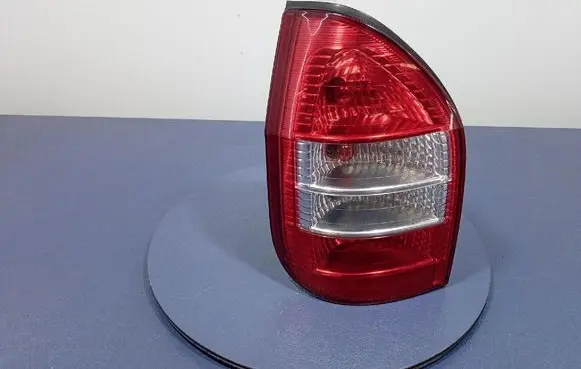 Opel Zafira A Rear/tail lights 62280