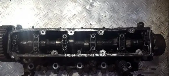 Peugeot 307 Engine head 9633750210