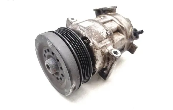 Opel Astra H Air conditioning (A/C) compressor (pump) 55701200