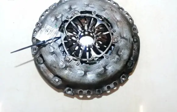 Peugeot 407 Pressure plate 