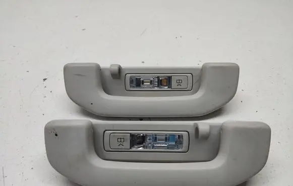 Mercedes-Benz Vito Viano W447 Rear interior roof grab handle A0998150100 A0998150000