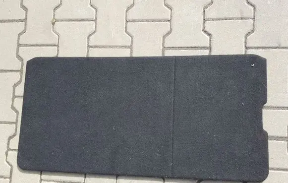 Trunk/boot floor carpet liner