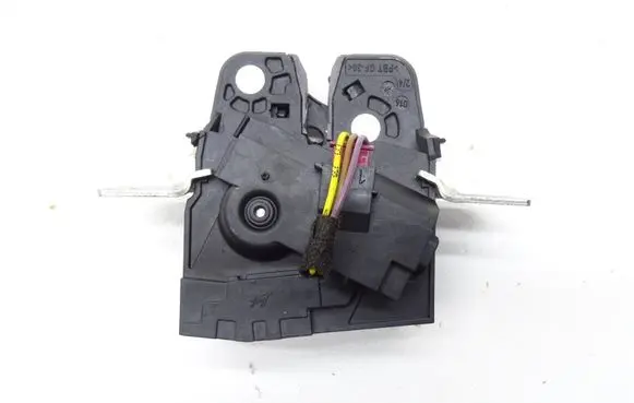 Tailgate/trunk/boot lock/catch/latch