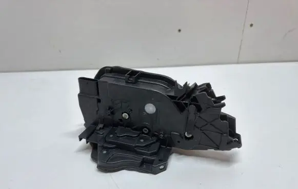 BMW 4 G22 G23 G24 G26 Front door lock 7956142