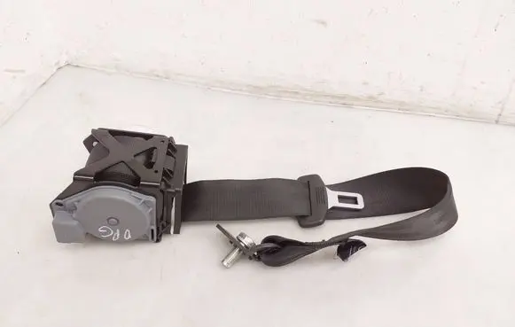 Audi A6 S6 C7 4G Rear seatbelt 4G8857805G