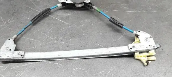 Citroen Xsara Picasso Rear window lifting mechanism without motor