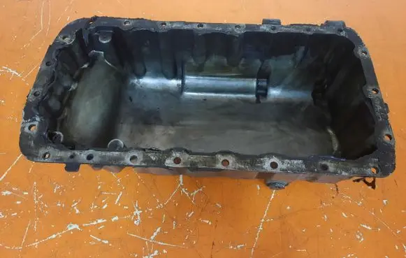 Peugeot 307 CC Oil sump 9642134480