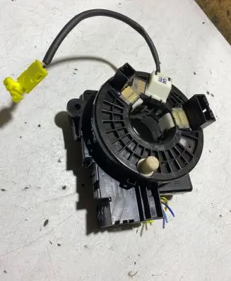 Nissan Juke I F15 Airbag slip ring squib (SRS ring) 