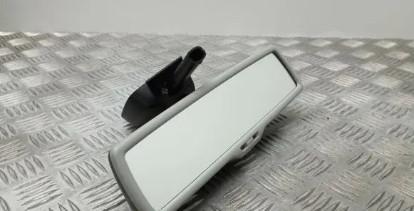 Volkswagen Tiguan Rear view mirror (interior)
