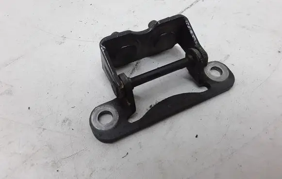 Subaru Forester SH Tailgate/trunk/boot hinge
