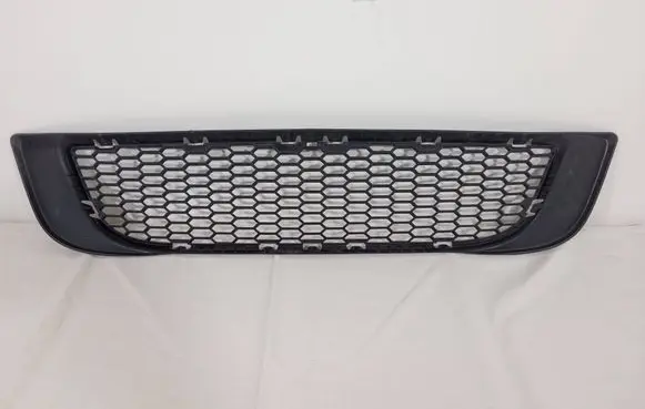 BMW X3 E83 Front bumper lower grill 3417722 121253 DN14910