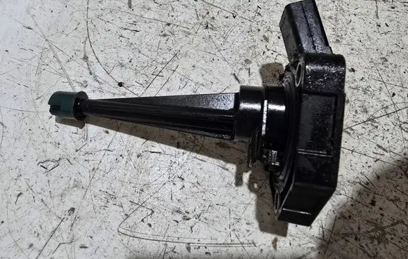 Volkswagen Transporter - Caravelle T6 Oil level sensor 04l907660b