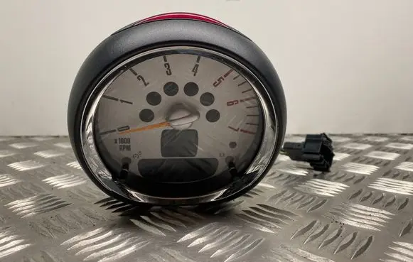 Mini Cooper Countryman R60 Tachometer 9306262