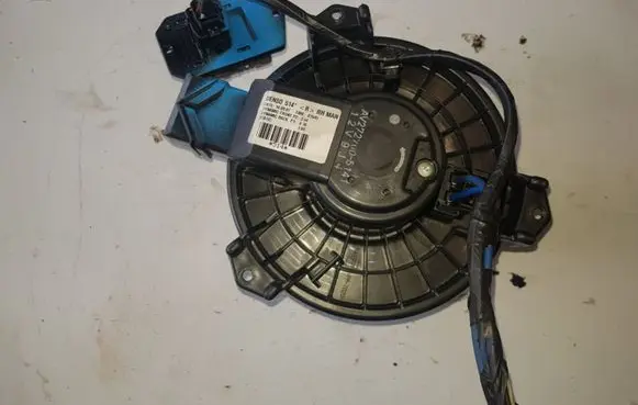 Toyota Auris 150 Heater blower fan relay 514