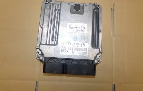 Audi A4 S4 B7 8E 8H Engine control unit/module 0281012547