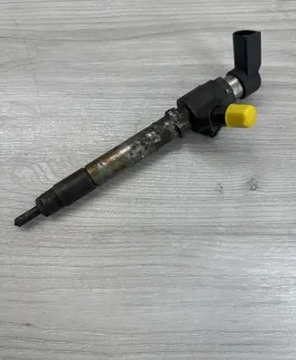 Jaguar S-Type Fuel injector 5U3Q9K546AA G1UHF