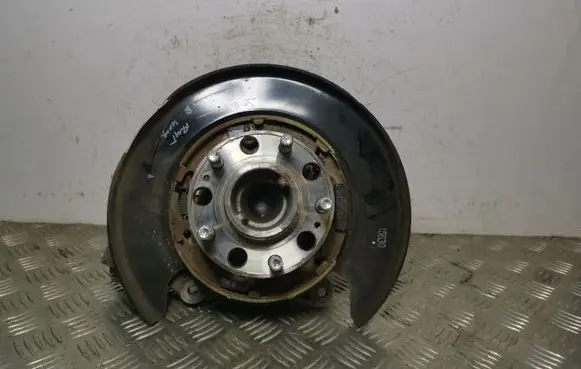 KIA Sorento Rear wheel hub