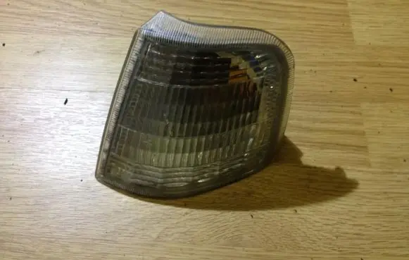 Front indicator light