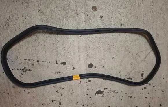Volvo S80 Trunk rubber seal (body) 