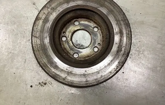 Toyota Avensis T250 Front brake disc