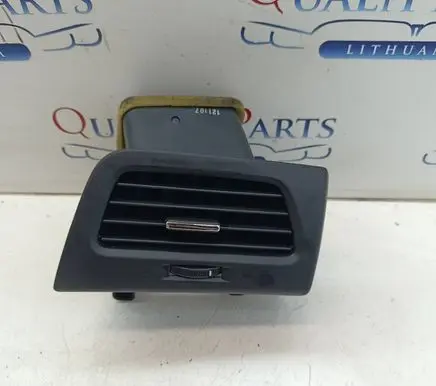 Honda CR-V Dashboard side air vent grill/cover trim 77620TA0A