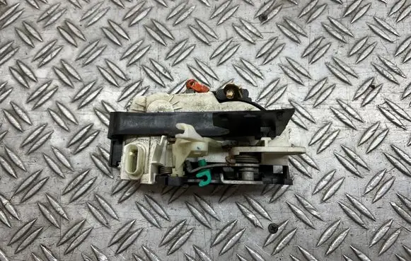Front door lock