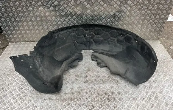 Audi Q7 4M Rear arch fender liner splash guards 4M0810172