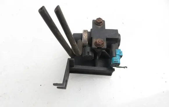 Ford Fusion Valve vacuum 