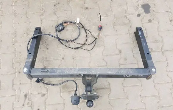 Audi A4 S4 B8 8K Rear bumper support beam 