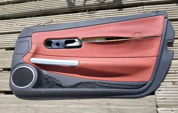 Chrysler Crossfire Front door card panel trim