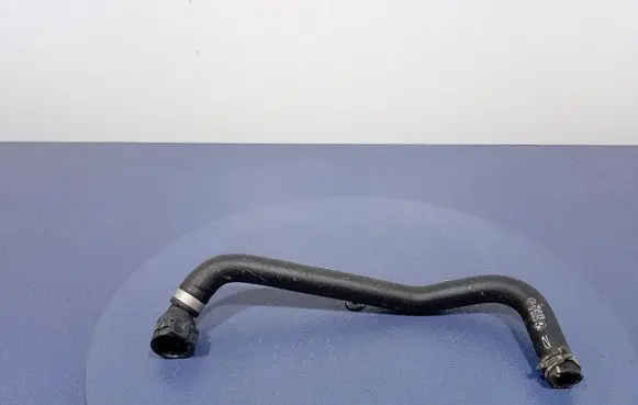BMW X3 E83 Engine coolant pipe/hose 8743382