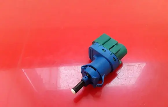 Jaguar XF Brake pedal sensor switch 6W8313480AB