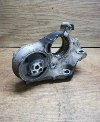 Citroen C4 I Picasso Driveshaft support bearing bracket 810907
