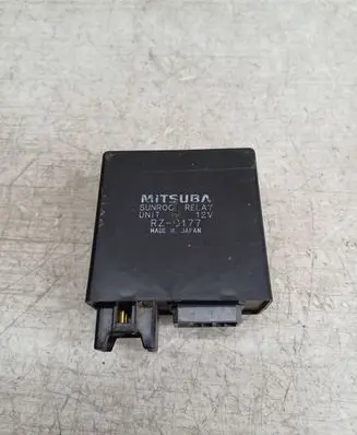 Subaru Legacy Sunroof control unit/module RZ0177