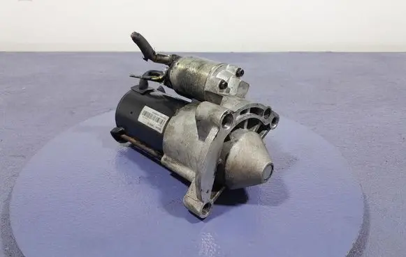 Peugeot 807 Starter motor 18967N