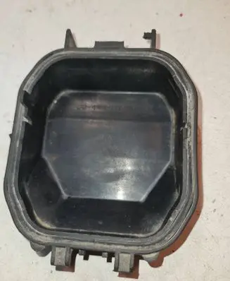 BMW 3 E36 Headlight/headlamp dust cover 304441110N