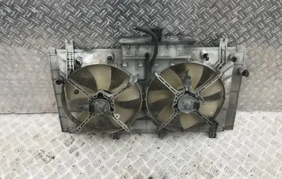 Mazda 6 Radiator cooling fan shroud
