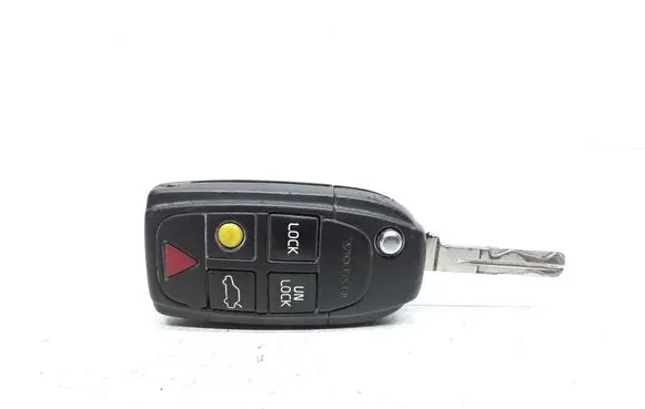 Volvo V70 Ignition key/card 8626557