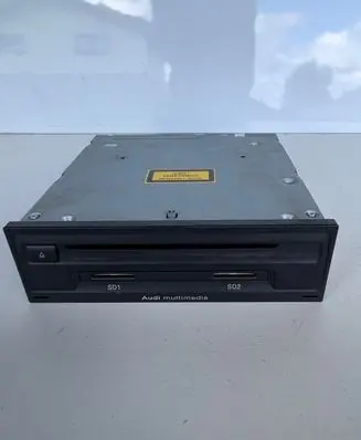 Audi A6 S6 C6 4F Navigation unit CD/DVD player 4E0035652
