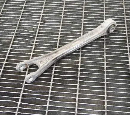 Maserati Ghibli Rear upper control arm/wishbone 69573