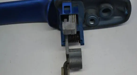 Mazda 3 I Front door exterior handle