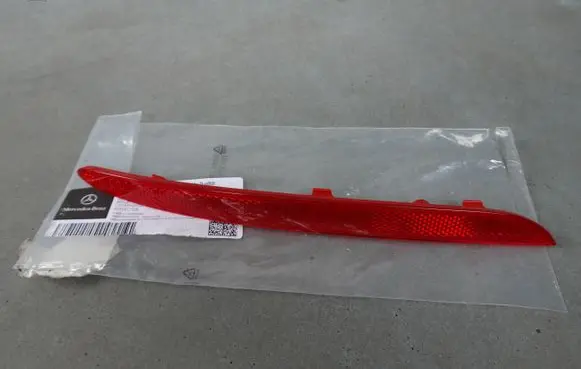 Mercedes-Benz GLE W167 Rear tail light reflector A0998208800