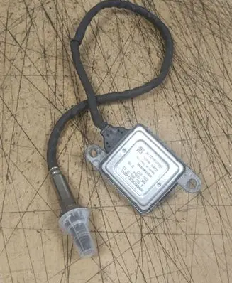 Mercedes-Benz C W205 Lambda probe sensor A0009053503