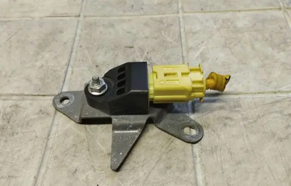 Subaru Outback Airbag deployment crash/impact sensor 98235AG060