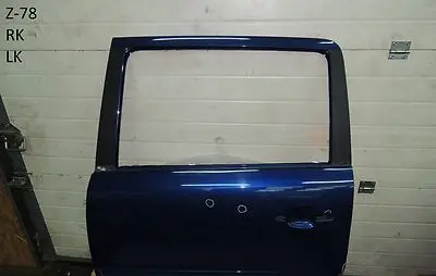 Opel Zafira B Rear door 13203015