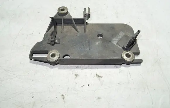 Audi A6 S6 C5 4B Other engine bay part 06C133365A