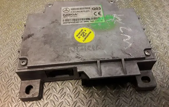 Mercedes-Benz E W211 Phone control unit/module A2118205885 2118205885